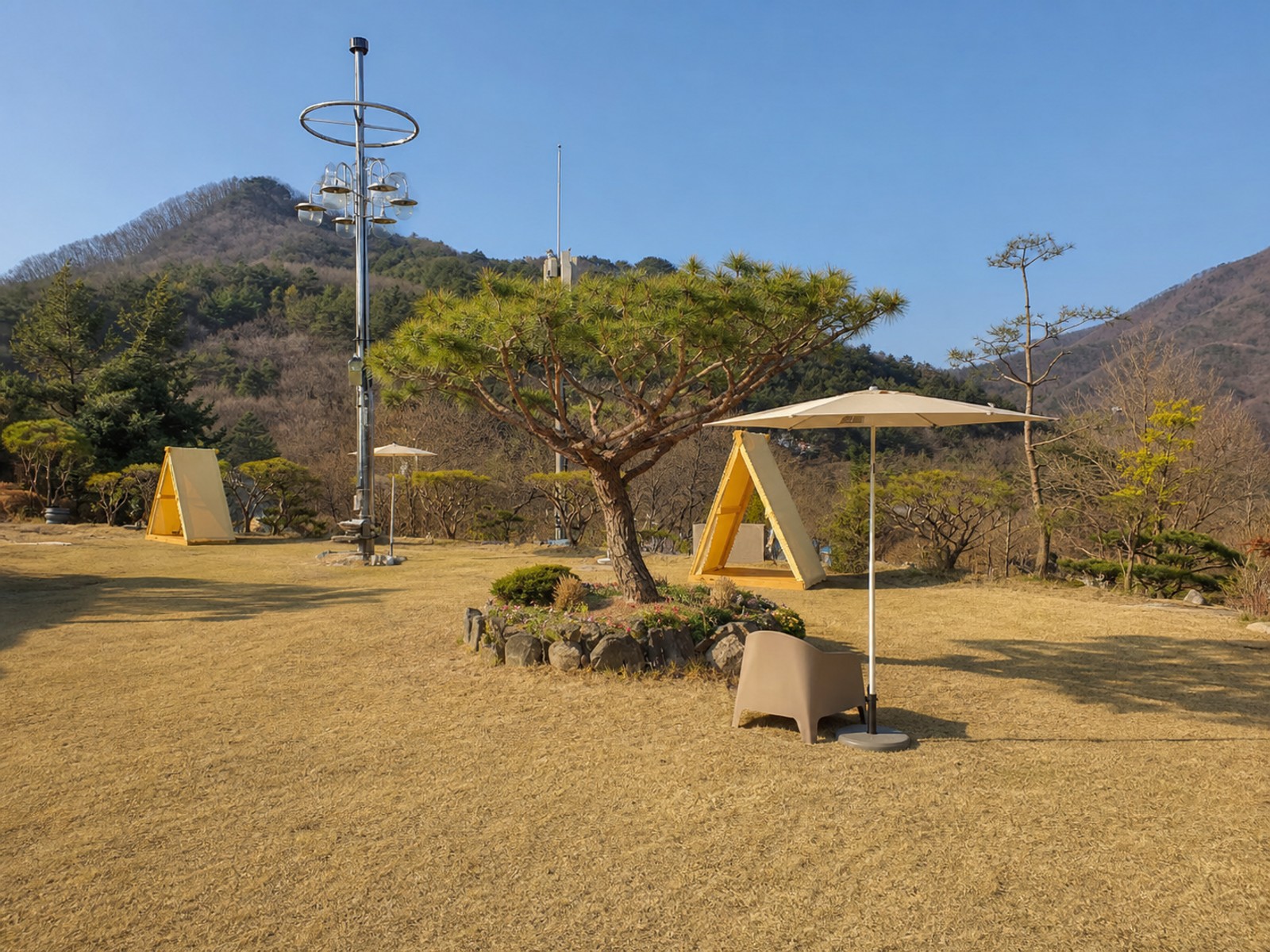 가평 북면 계곡가 독채 4객실 스파 펜션 매매